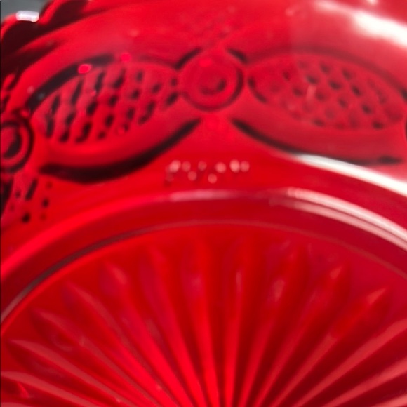 Avon Cape Cod Red Glass Dinnerware 7 1/4” - Picture 9 of 12